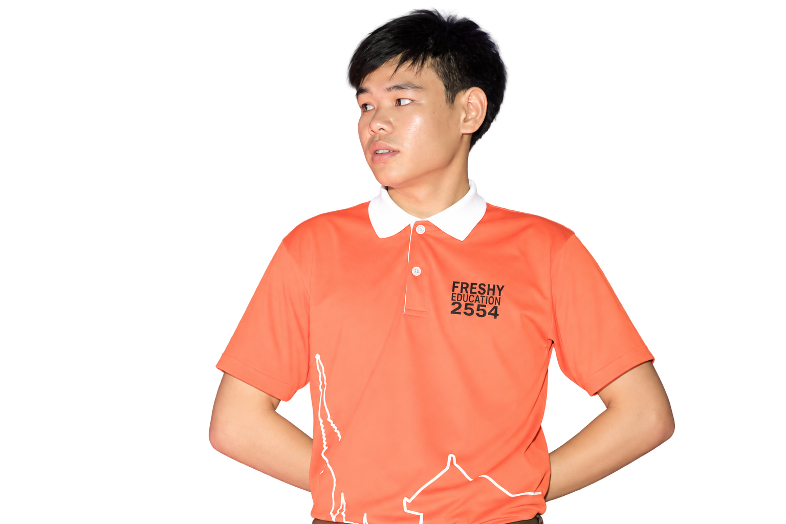 ฉัตรชัยในช่วงนักศึกษา สวมเสื้อกิจกรรมคณะศึกษาศาสตร์